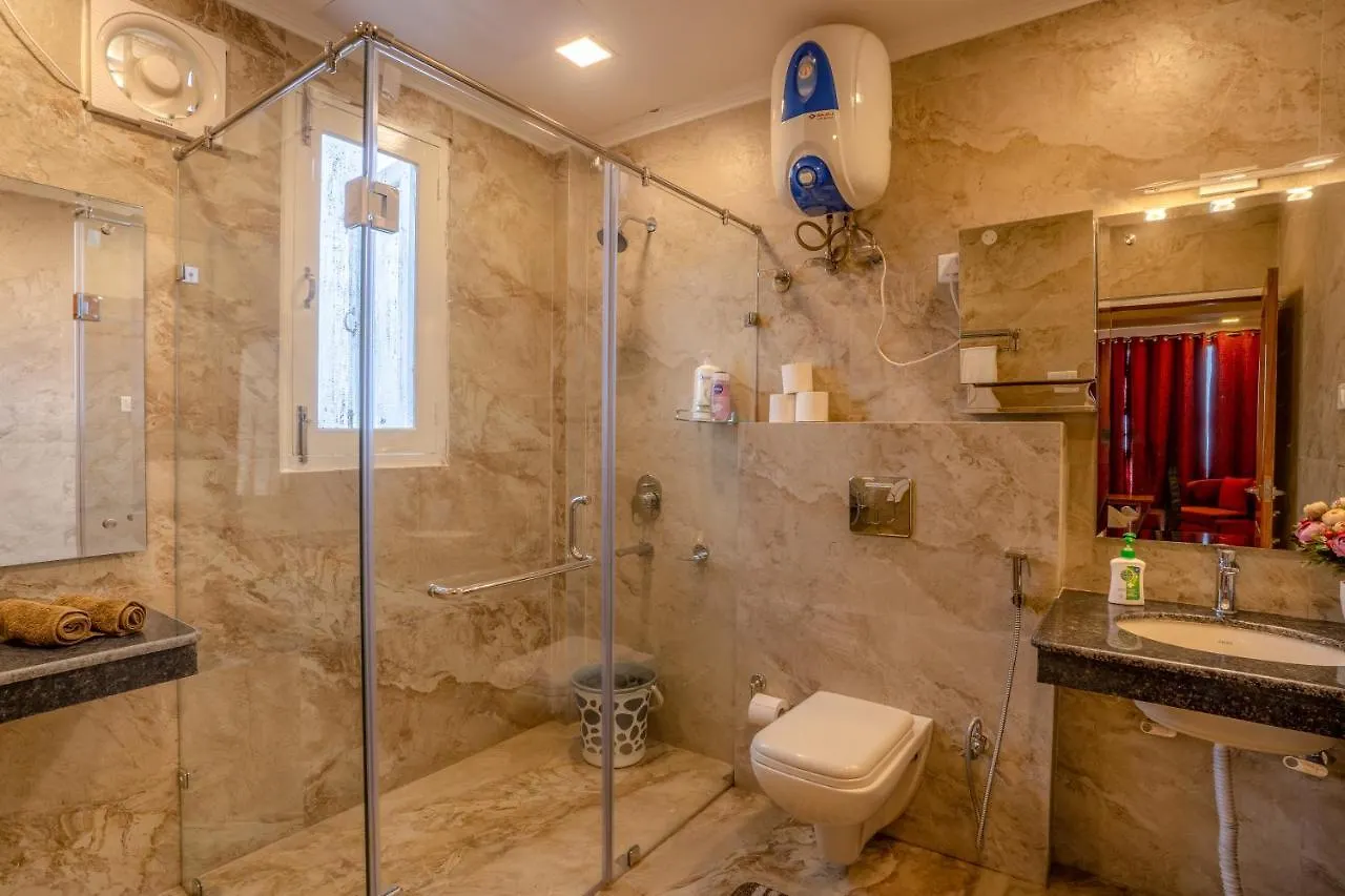 Hostie Mystica-Highest Penthouse With Terrace, Mashobra Apartment Shimla